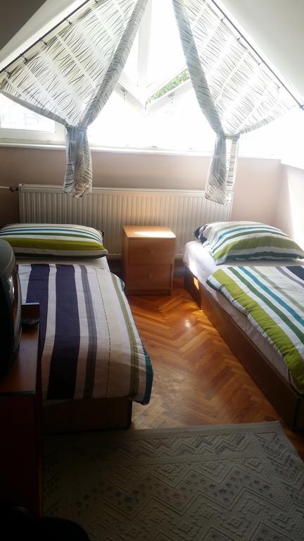 Horvath Apartmanhaz Kaposvar Exterior photo